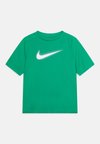 DF MULTI UNISEX - Camiseta deportiva - stadium green/white
