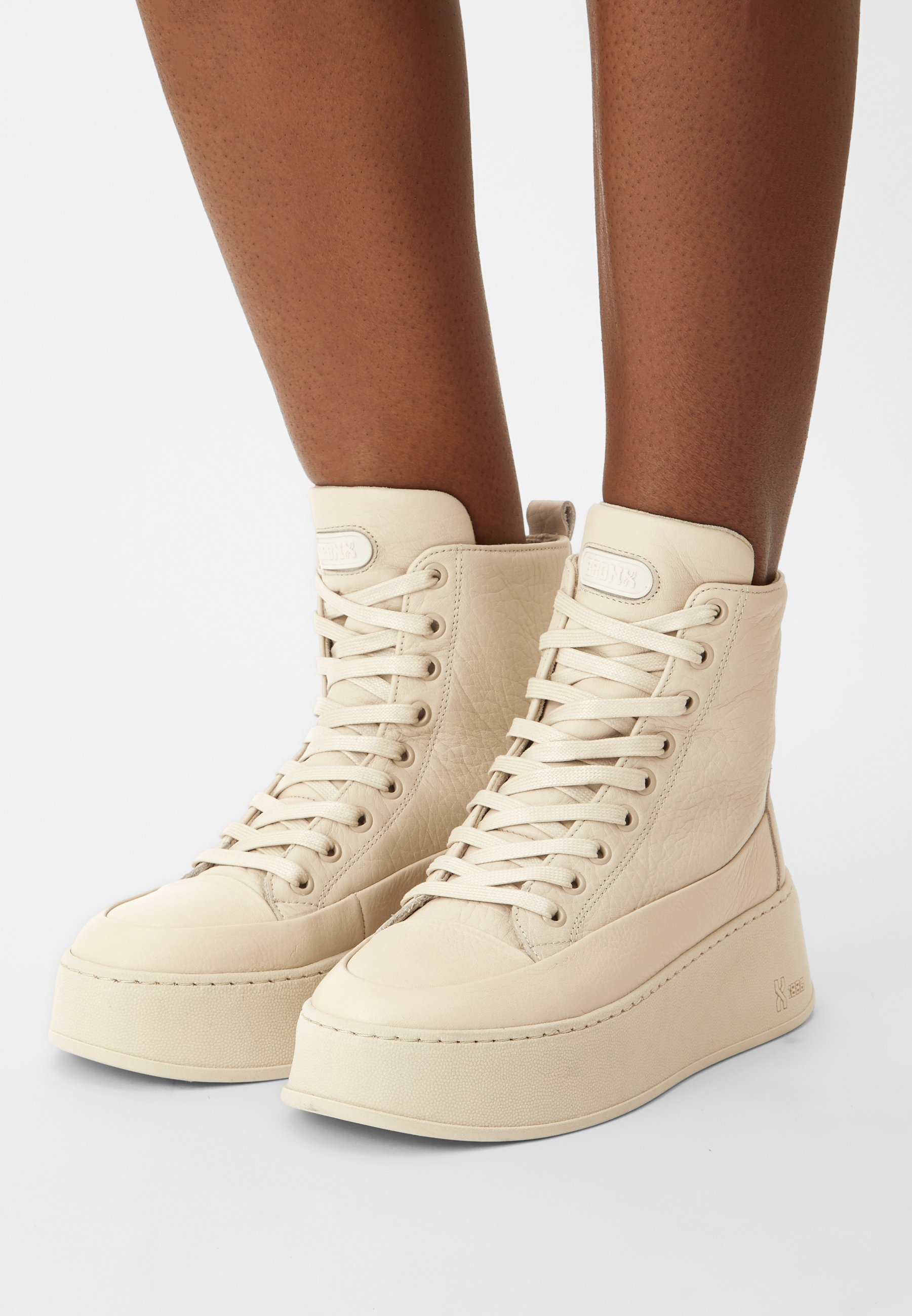 zalando bronx sneakers