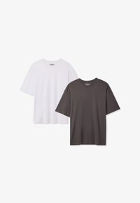 Wybrany, 1x Dark Grey, 1x White