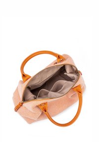 Borsa a spalla a righe con manici in pelle arancione e zip. Interno beige con scomparti. Il tessuto presenta righe bianche e arancioni alternate.