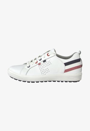 Trainers - white