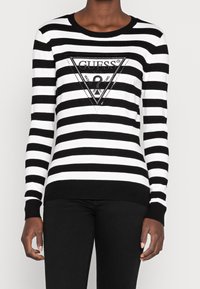 Guess Sweter