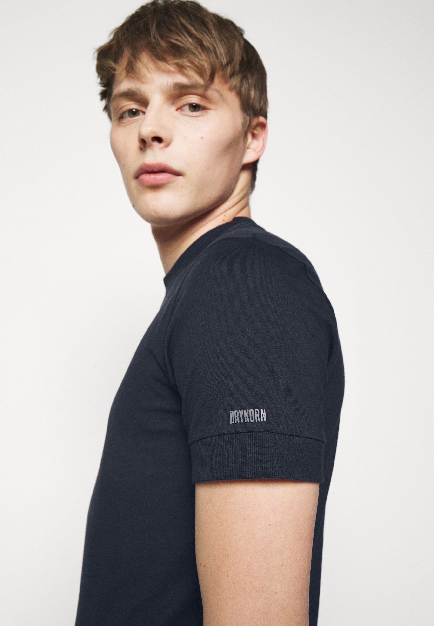 Homme ANTON - T-shirt basique - dark blue Homme ANTON - T-shirt basique - dark blue