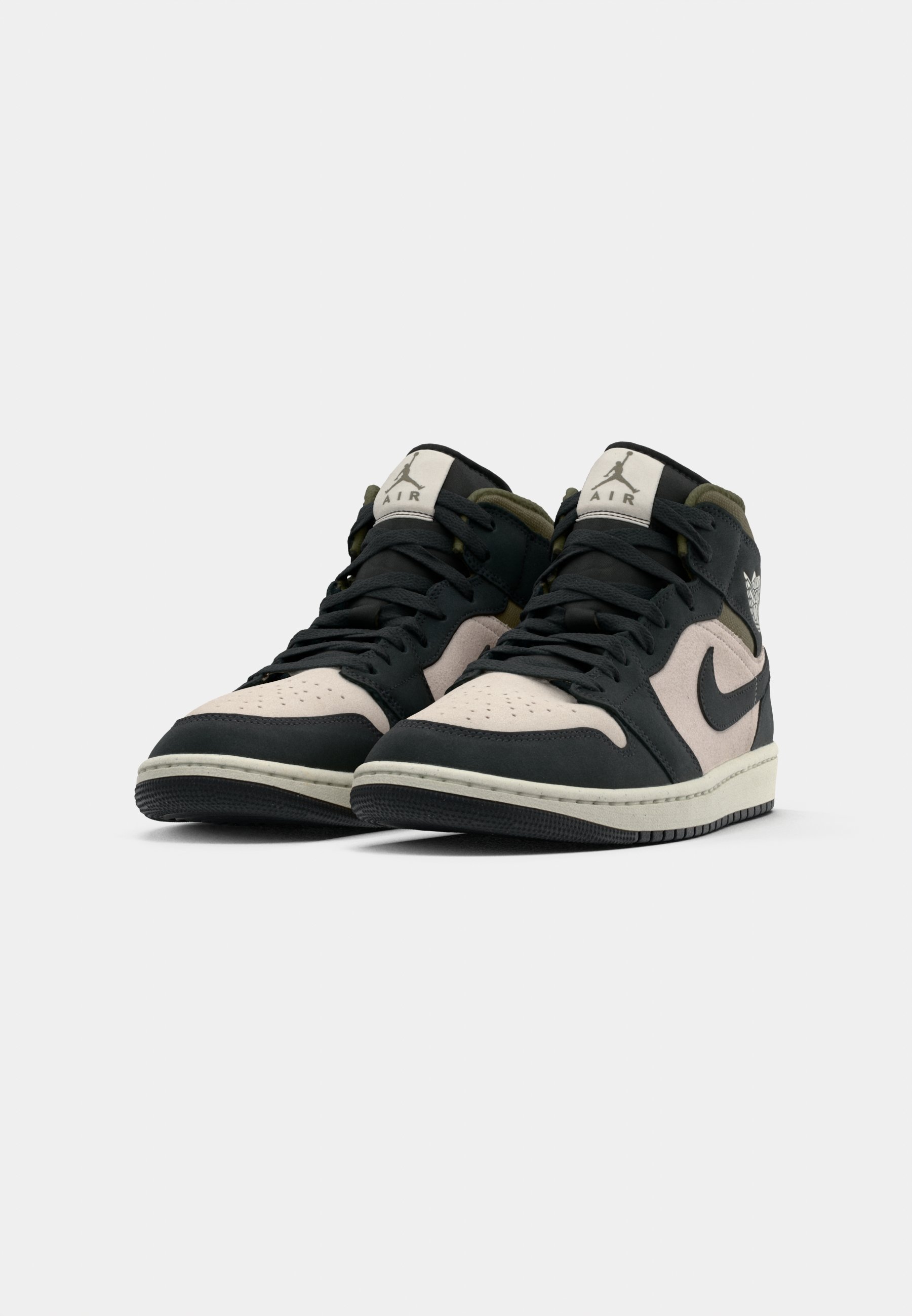 air jordan 1 beige and black