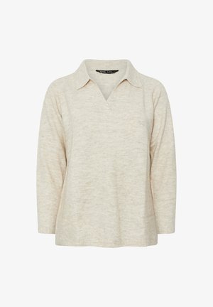 Jasnobeżowy sweter z kołnierzykiem, z dekoltem w kształcie litery V oraz miękkim, teksturowanym splotem. Długie rękawy i luźny krój.