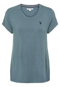 Zelené tričko s krátkým rukávem vyrobené z měkké tkaniny, s kulatým výstřihem a malým vyšívaným logem na levé části hrudi. Minimalistický design.