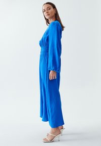 THE FATED ELEA  - Maxi šaty - blue
