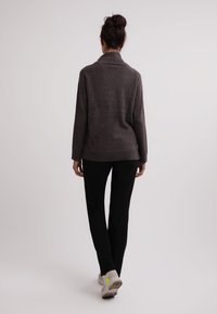 CASH-MERE Strickpullover - taupe melange