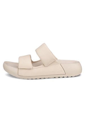 Mules - beige
