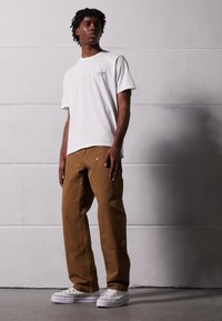 Carhartt WIP Double Knee Pant 32x32 / Tamarind