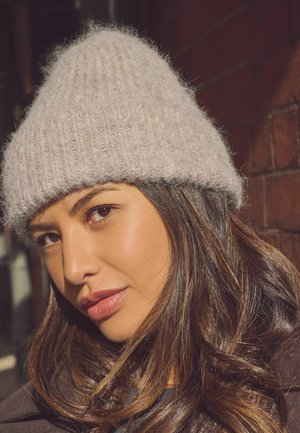 REGULAR FIT - Bonnet - oatmeal