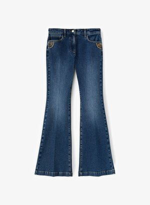 Dunkelblaue Schlagjeans mit silbernen Nieten an den Taschen vorne und klassischem Fünf-Taschen-Design.