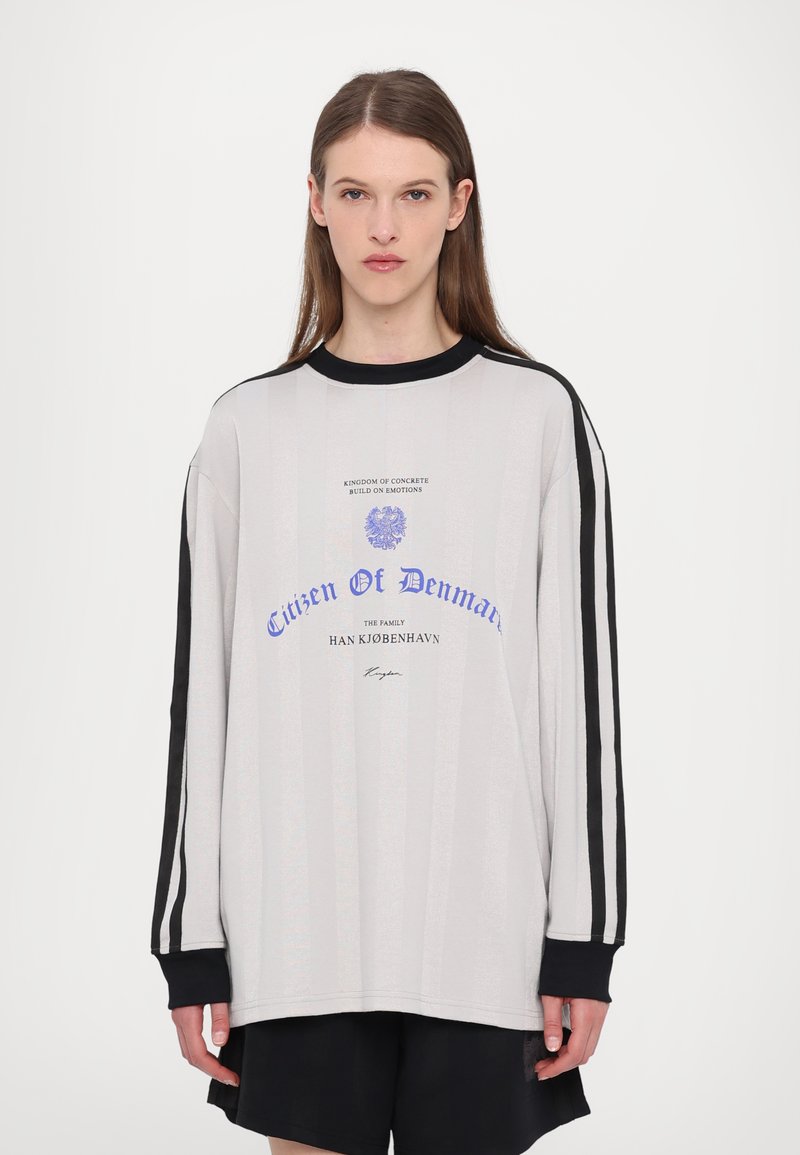 Han Kjøbenhavn FOOTBALL LONG SLEEVE TEE - Tops ar garām piedurknēm - light grey