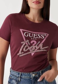 Guess SS CN ICON  - Majica kratkih rukava s printom - bordeaux