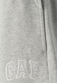 GAP HERITAGE - Calções - light heather grey