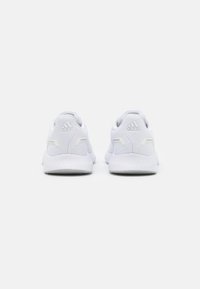 adidas Performance Chaussures de running sur route - white