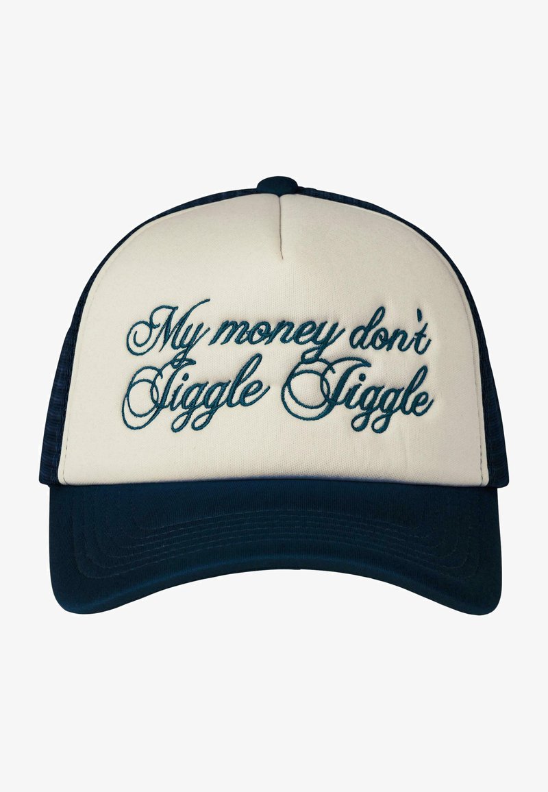 Teherautós sapka krémszínű elülső panellel és sötétkék hálós hátsó résszel. Sötétkék írásos hímzett felirattal rendelkezik. Ívelt csúcsú dizájn.