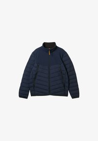 Selected, sky captain blue