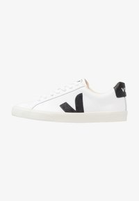 Δεν επιλέχθηκε, extra-white/black