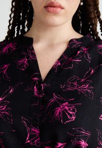 ONLY Carmakoma CARMELENA V NECK MIDI DRESS - Vestido de dia - fuchsia purple