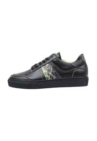 LIMMA TOUCH ME - Trainers - black