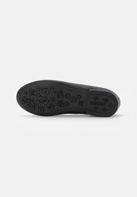 Geox Baleriny