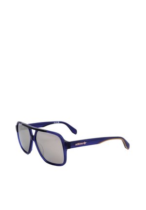 Occhiali da sole Adidas blu con lenti rettangolari grigie e una sottile striscia dorata lungo le aste.