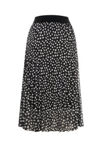 Jupe midi plissée noire avec imprimé floral blanc petit format et large ceinture élastique noire.