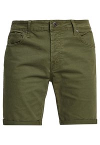 Pantalones cortos verde oliva con dobladillos enrollados, hechos de una mezcla de algodón suave. Presenta cinco bolsillos y un cierre de botón en la cintura.