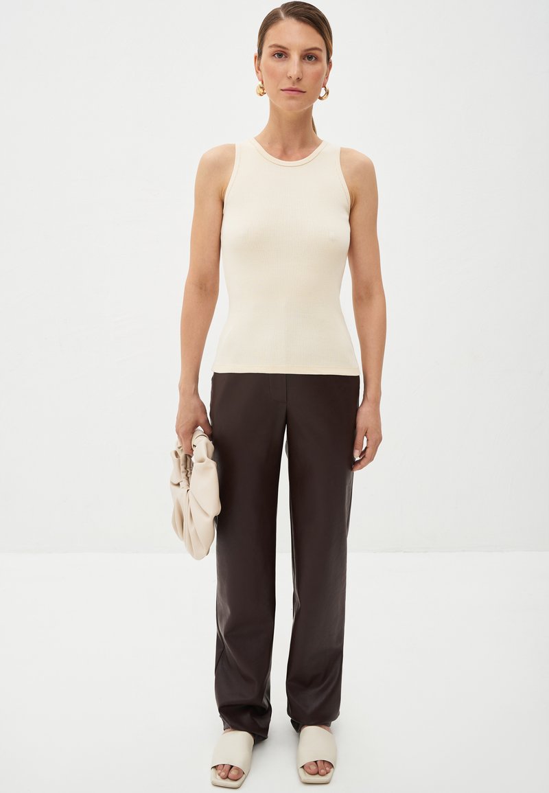Damen T-Shirts | TOPTOP Studio Top beige - OH39552 Damen T-Shirts | TOPTOP Studio Top beige - OH39552