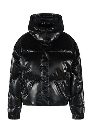 Giacca a vento nera con finitura lucida, colletto alto e zip frontali. Presenta polsini elasticizzati e due tasche frontali per una maggiore funzionalità.