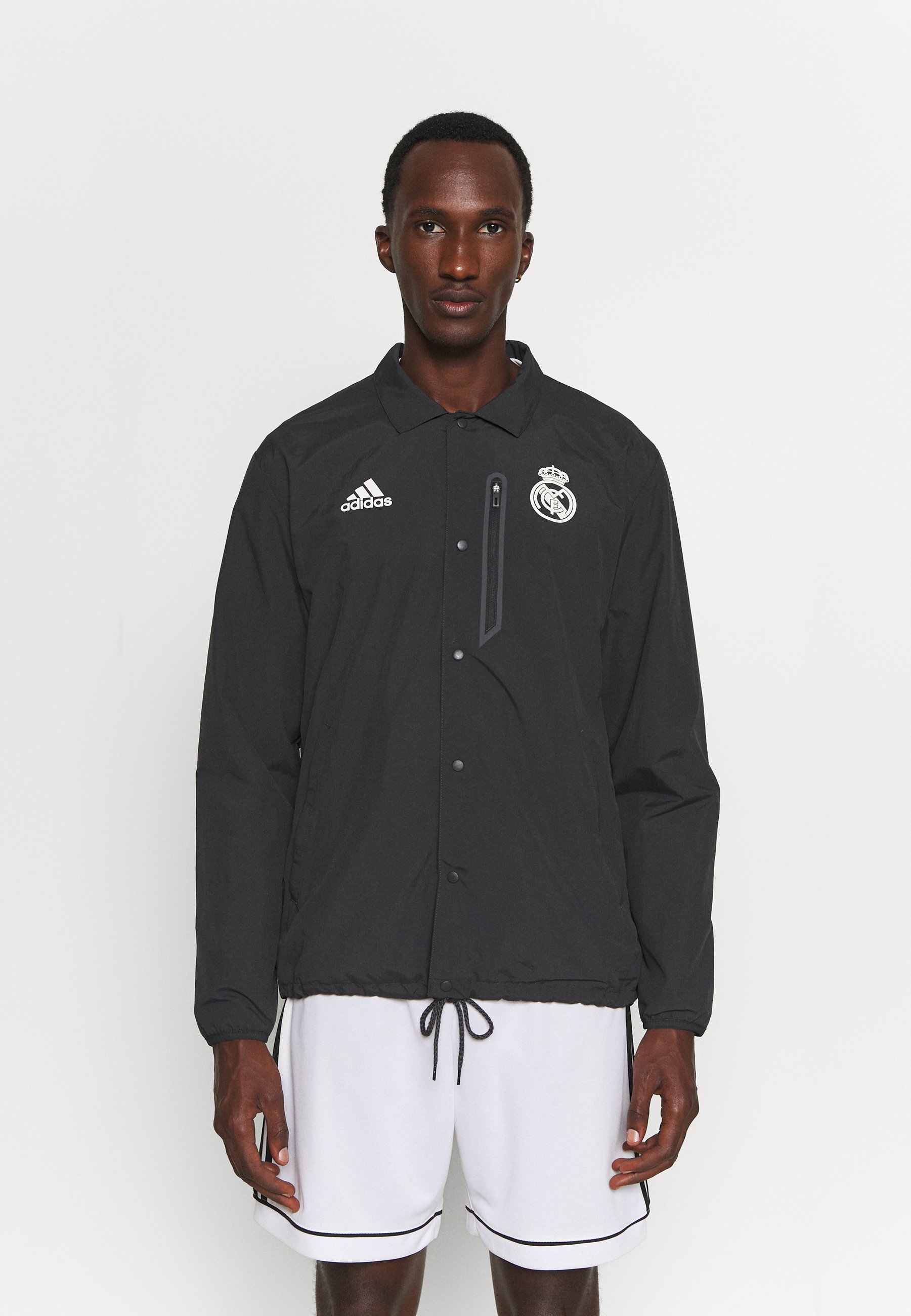 Herren REAL MADRID COACH - Vereinsmannschaften Herren REAL MADRID COACH - Vereinsmannschaften