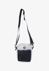 Nevybrané, sgl silver lining