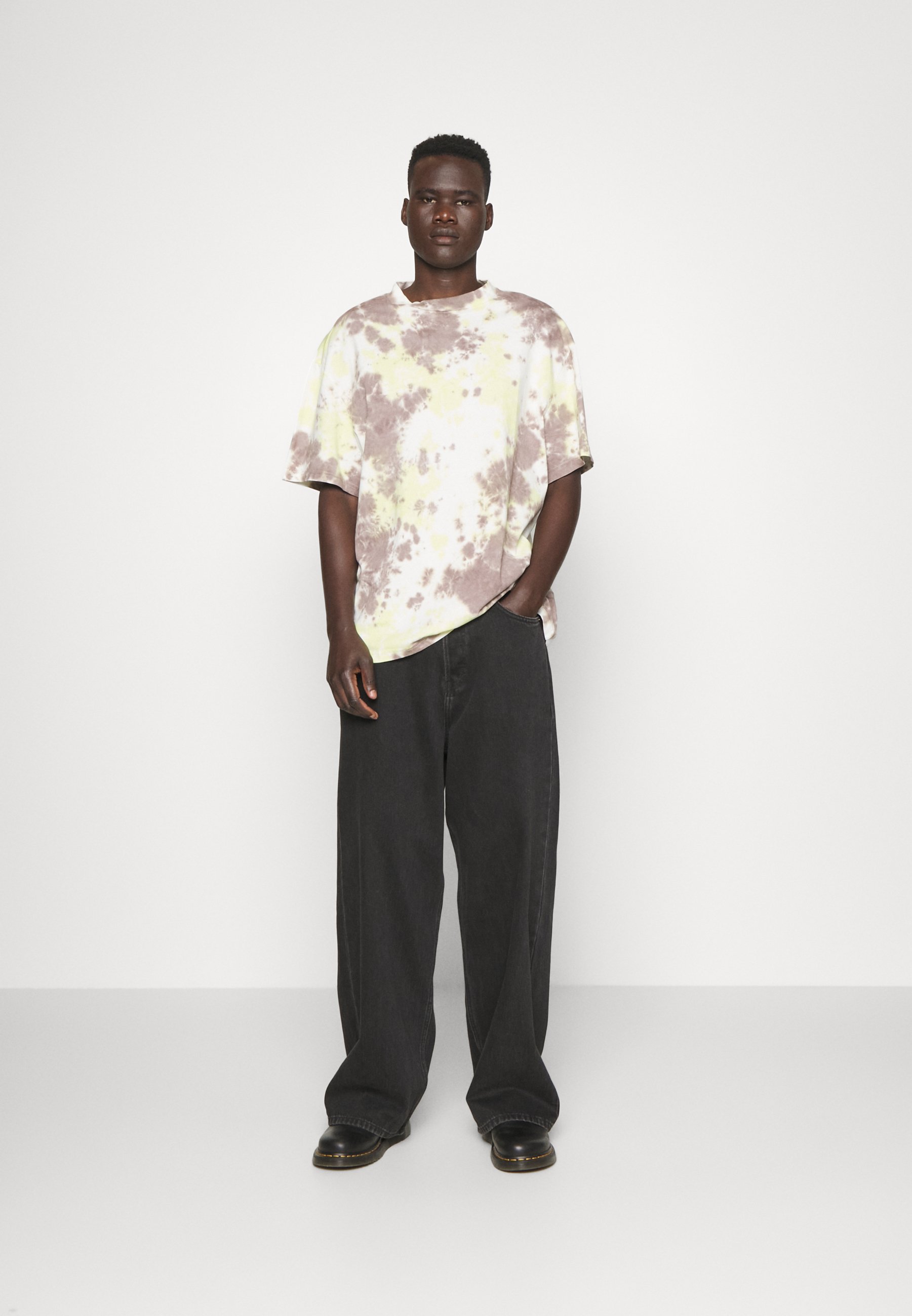 astro loose baggy leg jeans - Tuned Black - Black | Weekday WW