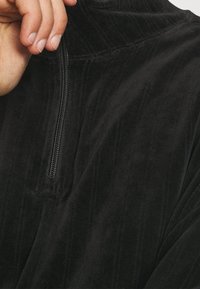 Weekday Sudadera - black