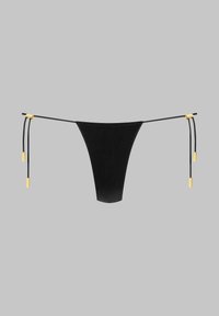 Schwarze Bikini-Unterteile im String-Stil mit verstellbaren schwarzen Trägern und goldenen Metallakzenten. Weicher Stoff mit glatter Textur und minimalistischer Gestaltung.