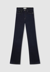 Ciemnoniebieskie dżinsowe spodnie z szerokimi nogawkami, z złotymi szwami, pięcioma kieszeniami i zapięciem na guzik w talii. Gładka tekstura.