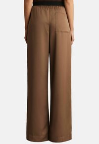 Reiss ELSIE WIDE LEG ELASTIC WAIST  - Kelnės - taupe neutral