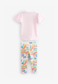 Non selezionato, pink