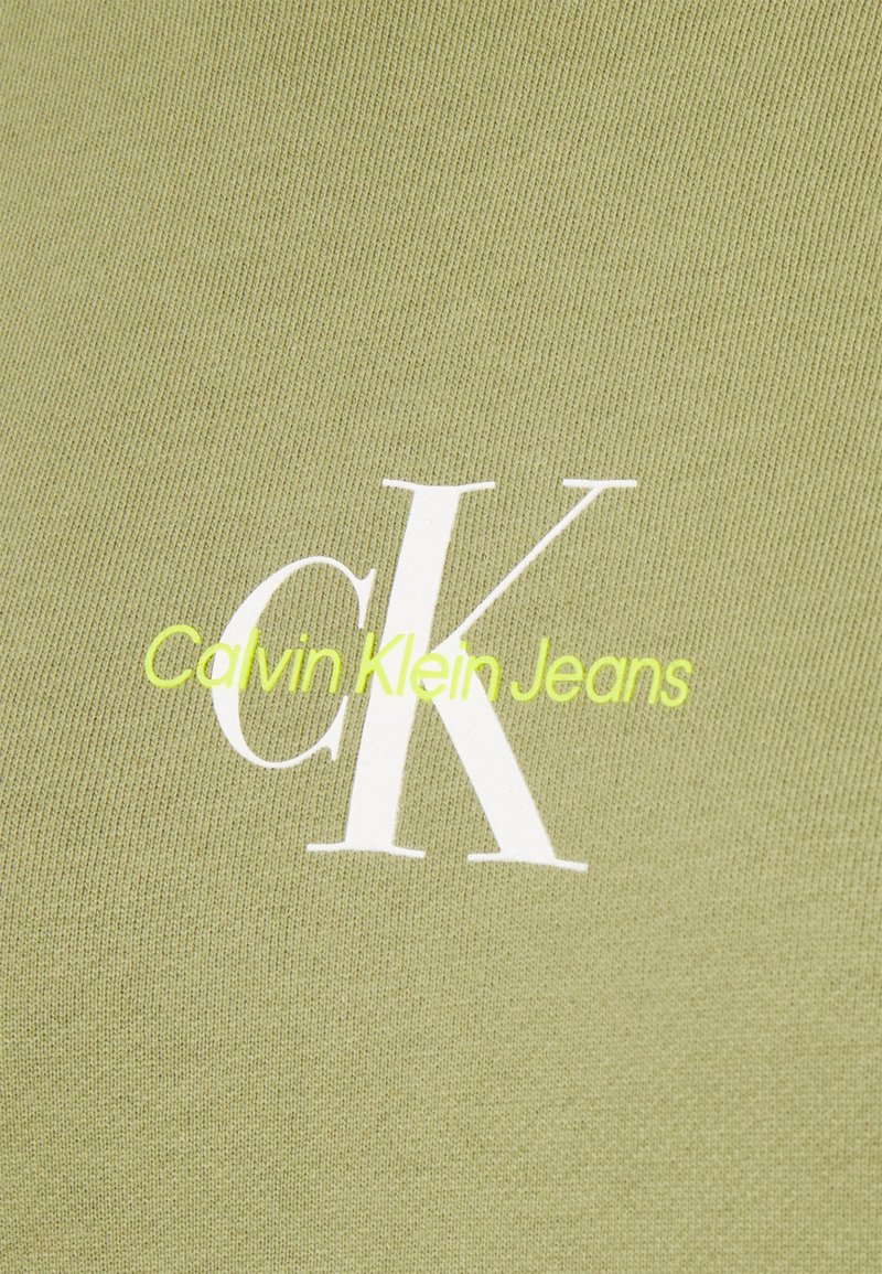 Damen Sweatshirts | Calvin Klein Jeans MONOGRAM LOGO HOODIE Sweatshirt faded olive/grün - XJ97893 Damen Sweatshirts | Calvin Klein Jeans MONOGRAM LOGO HOODIE Sweatshirt faded olive/grün - XJ97893