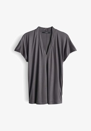 Dunkelgraue Bluse mit kurzen Ärmeln, tiefem V-Ausschnitt und weitem Schnitt, auf weißem Hintergrund dargestellt.