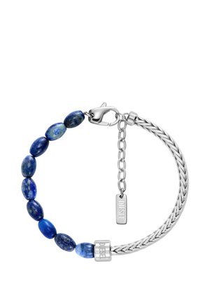Silbernes Kettenarmband kombiniert mit blauen ovalen Perlen und einem Verschluss mit verstellbarer Kette sowie Diesel-Markenanhängern.