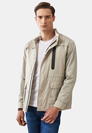 STANDARD FIT - Summer jacket - beige