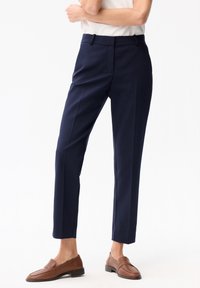 Non sélectionné, navy blue