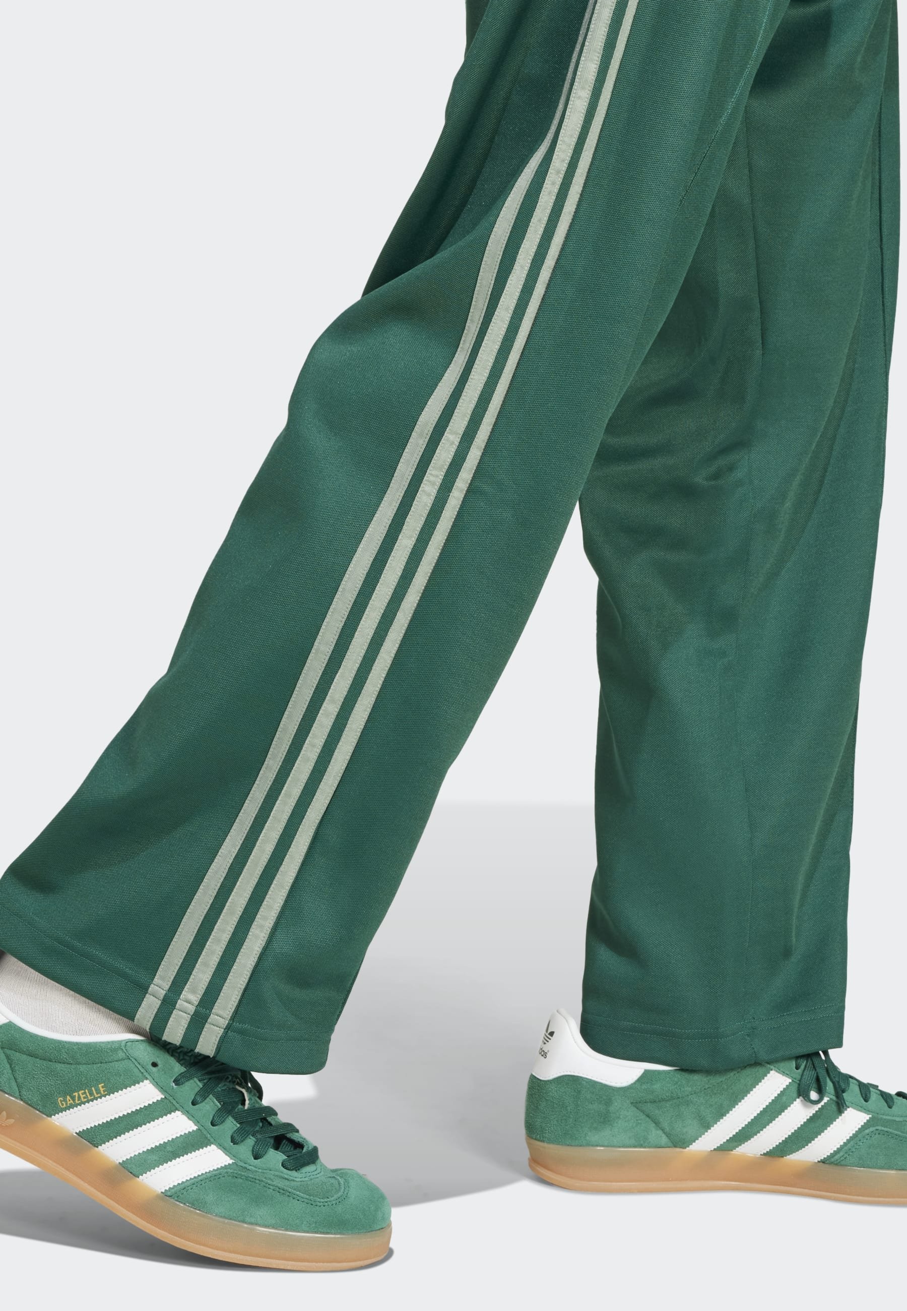 adidas トレーニングパンツ / Collegiate Green Jogger Pants adidas Adicolor Classics Track Pants Collegiate