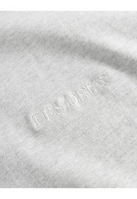 Les Deux DEXTER - Pamata T-krekls - snow melange
