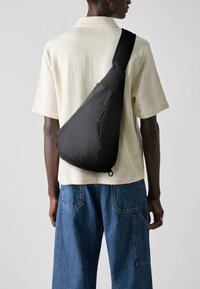 Tommy Hilfiger - Torba na ramię