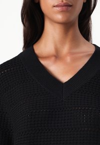 TOM TAILOR DENIM V NECK - Maglione - deep black