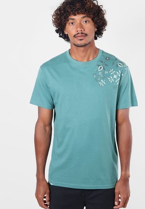 Oxbow TASTA - T-shirt imprimé - brittany
