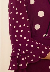 Love & Roses PETITE - Nappali ruha - red